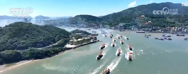 1号配资 千舟竞发争 “鲜”！东海全面开渔 壮观场面喜迎丰收季