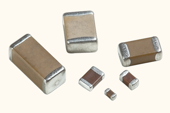 顺应网 AI应用引爆钽电容需求 被动元件大厂国巨旗下基美宣布涨价高达三成